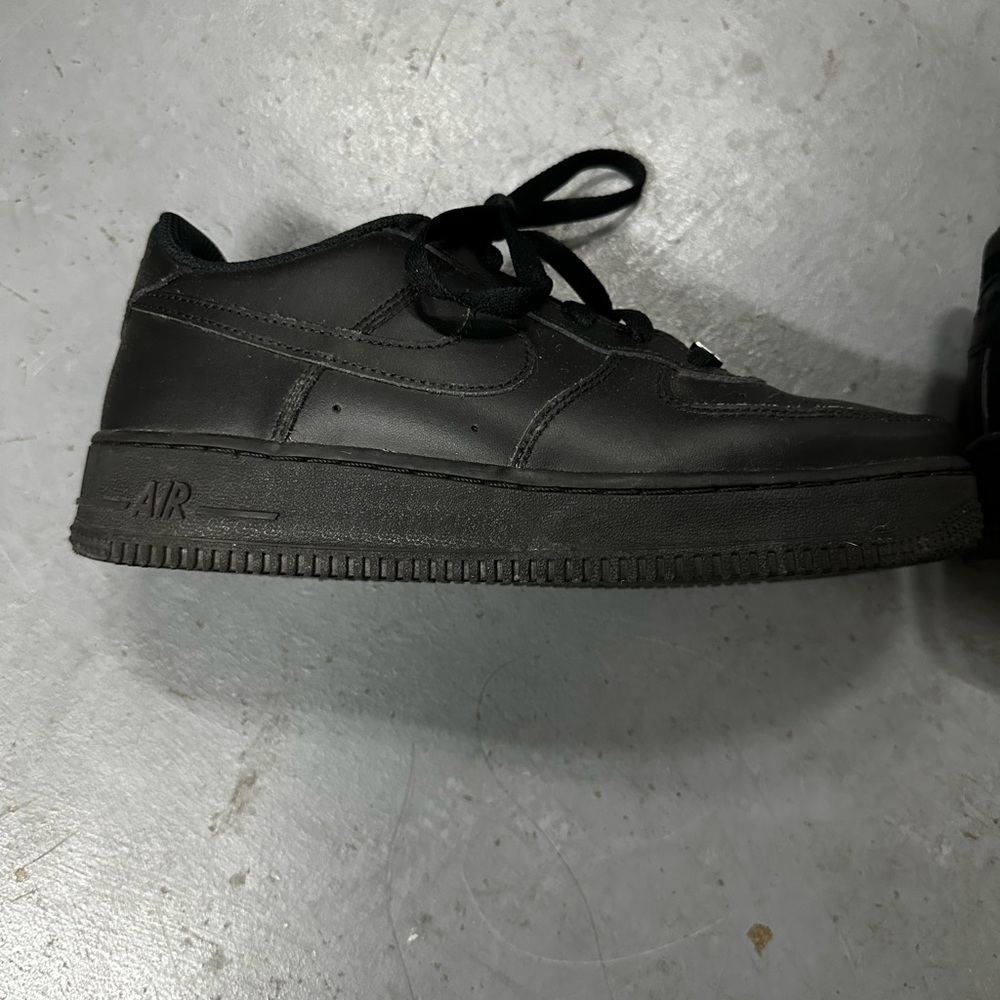 Nike Air Force 1 Low Black Kids 6.5y